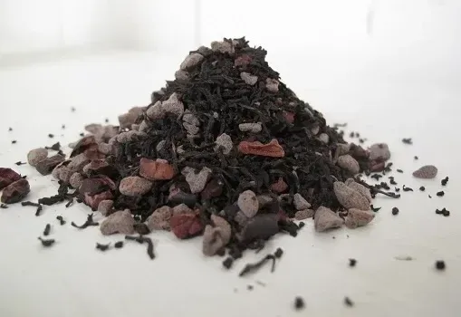 Chokladte svart – löste med krossade kakaobönor och chokladbitar